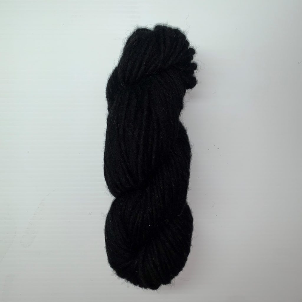 Solid Bulky Yarn Bartlettyarns, Inc